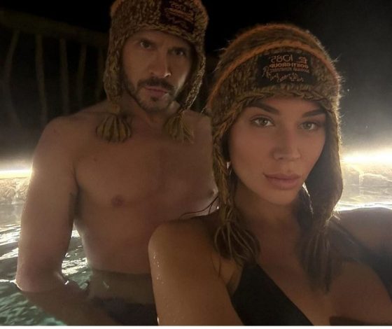 Вот это страсть: Павел Деревянко танцует в объятиях своей возлюбленной