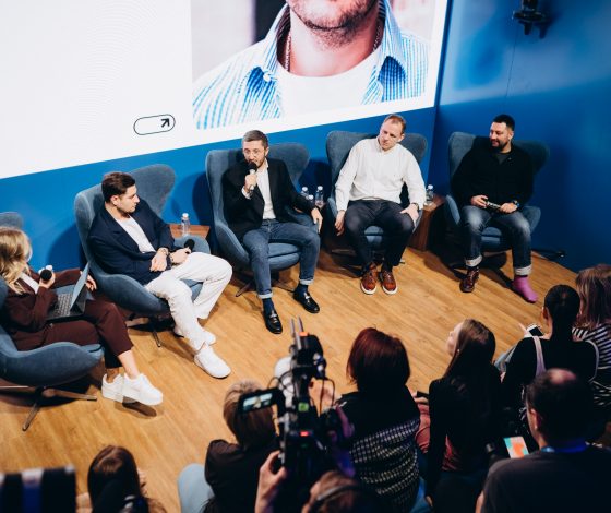 Открытый диалог «За кулисами блогосферы: взгляд изнутри» прошел на ВДНХ