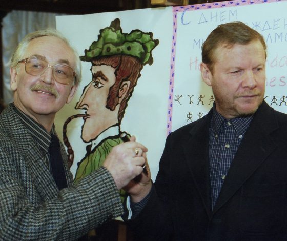 У звезды фильмов о приключениях Шерлока Холмса и доктора Ватсона Василия Ливанова заподозрили онкологию