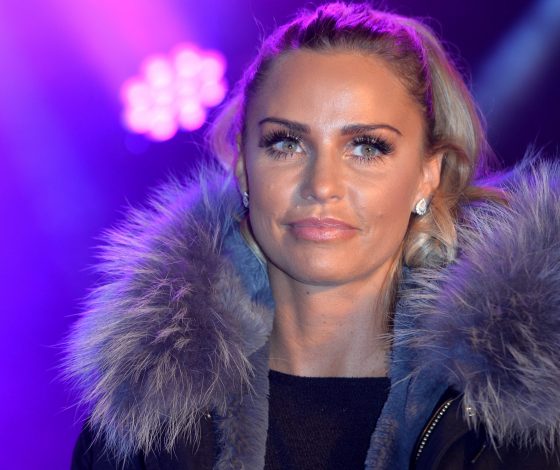 «Вы слышали ужасные новости?»: будущие соседи Кэти Прайс готовятся собирать чемоданы