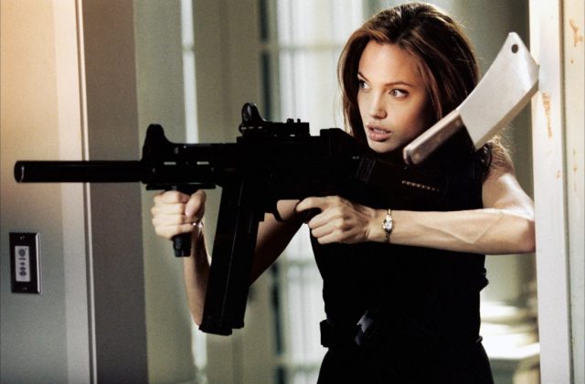 «Очень печально»: Анджелина Джоли использовала против Брэда Питта запрещенный прием
