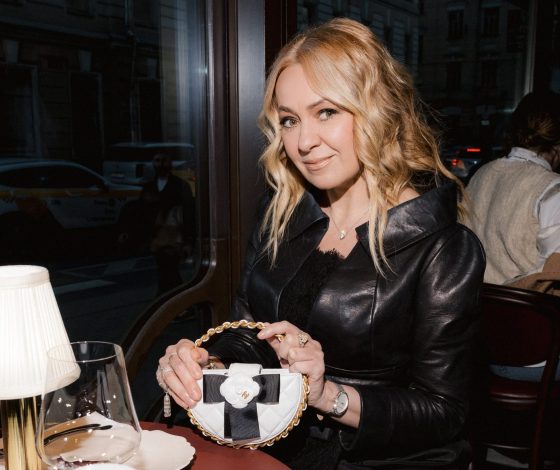 Яна Рудковская, Ирина Хакамада, Карина Нигай и другие на открытии ресторана Padron