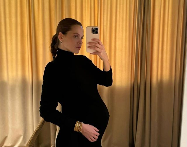 Дарья Клюкина призналась, как изменился ее вес во время беременности
