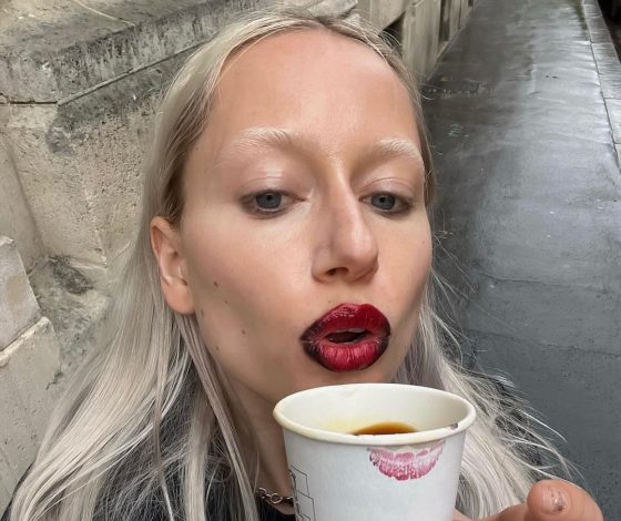 Тест: ответь на 10 вопросов, а мы скажем, насколько хорошо ты красишься