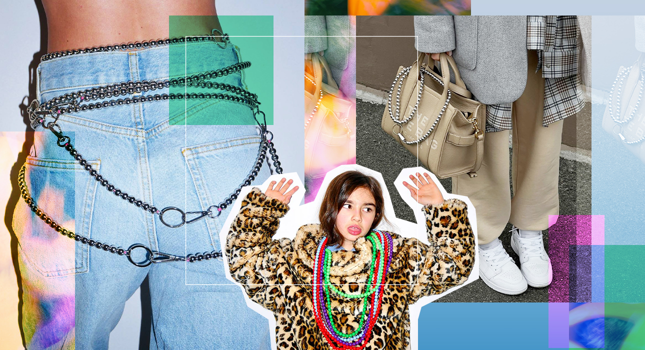 Beads are the most stylish accessory of your bag.  This is how fashion influencers wear it