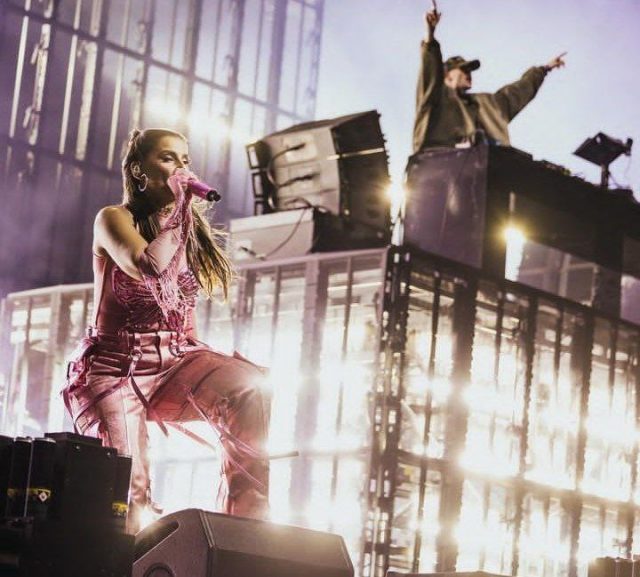 «Барби любит рейвить»: Нелли Фуртадо получила травму на музыкальном фестивале
