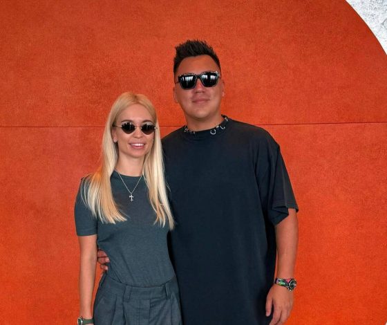 Блогера Дмитрия Портнягина обвинили в неуплате налогов в размере 64 млн рублей. Его супруга задержана