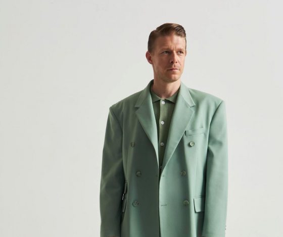 «Очень хочется обнять»: Никита Ефремов признался, что тоскует по отцу