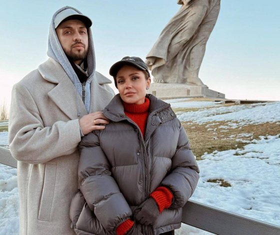 «Рычит и не останавливается»: жена ST раскрыла новое достижение младшей дочери