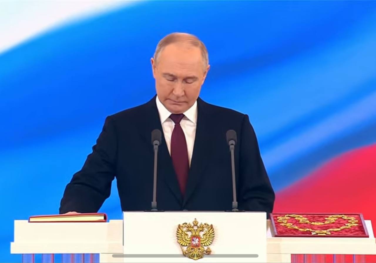 Vladimir Putin took office as President of the Russian Federation.  I collected the main thing
