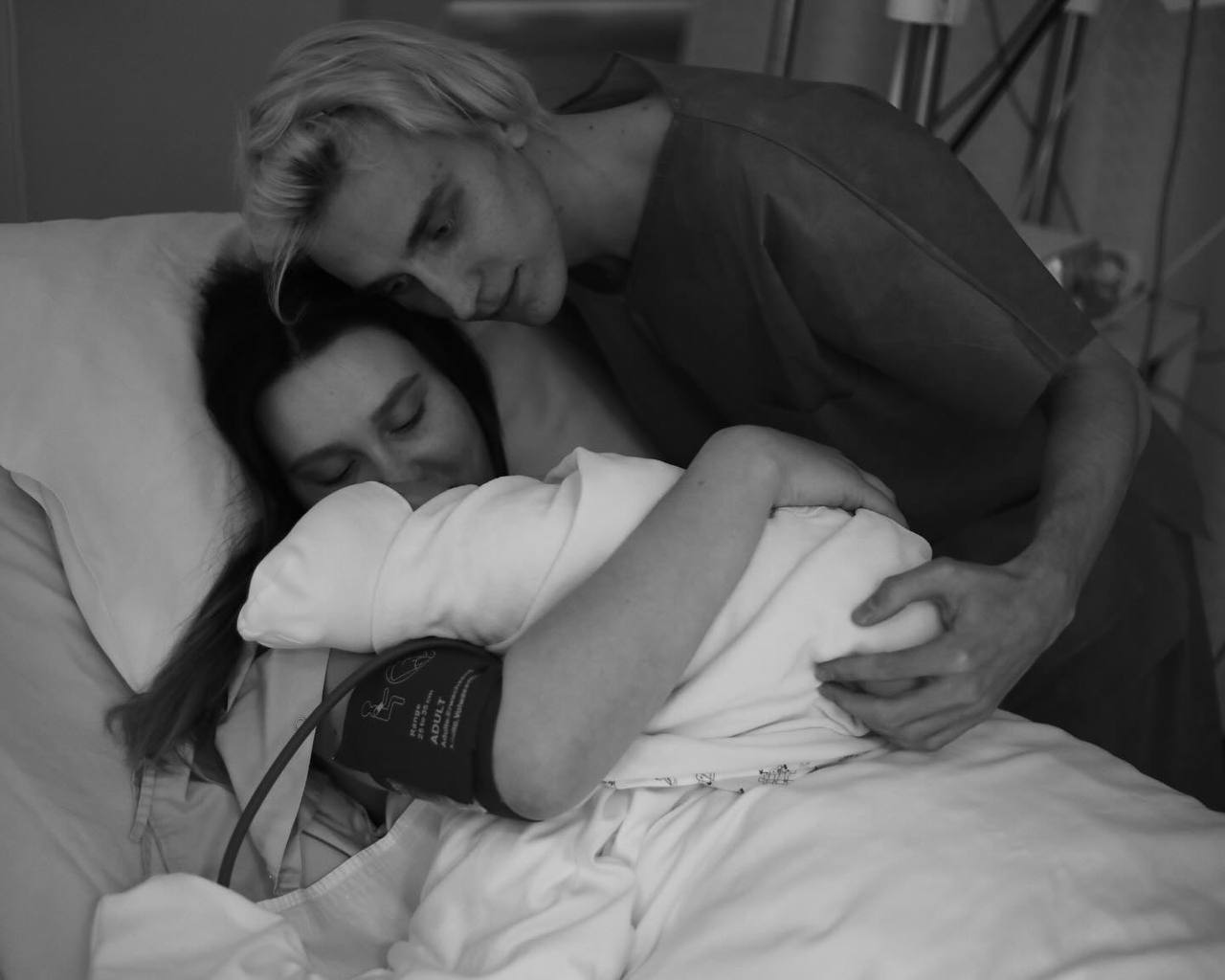 Yulia Godunova shared touching images of her first walk with her newborn daughter