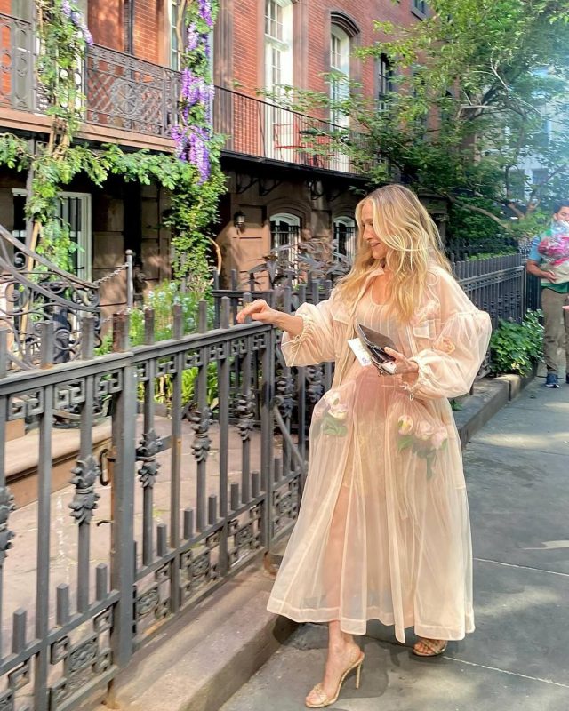 Сара Джессика Паркер в «голом» платье на съемках сиквела «Секса в большом городе»