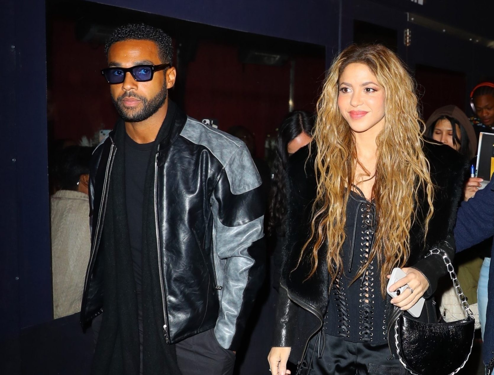 After relationship rumors: Lucien Laviscount, star of the series “Emily in Paris”, admitted that he admires Shakira