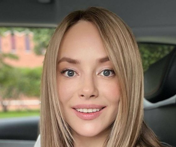 «Та самая булочка с корицей»: Зоя Бербер показала, как выглядит на девятом месяце беременности