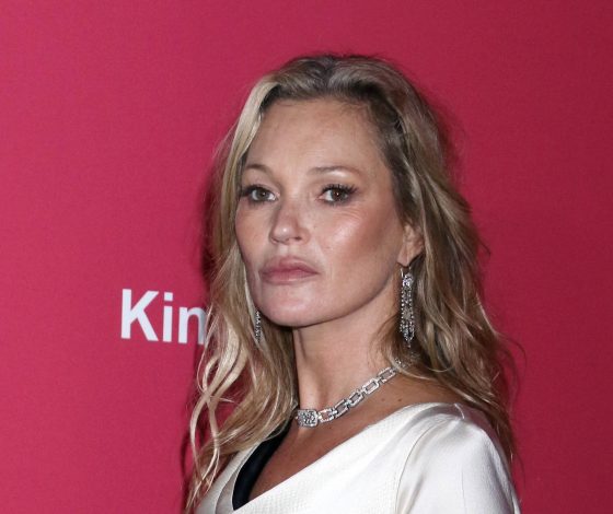 Поклонники Кейт Мосс раскритиковали ее из-за поведения на вечеринке в честь дня рождения дочери