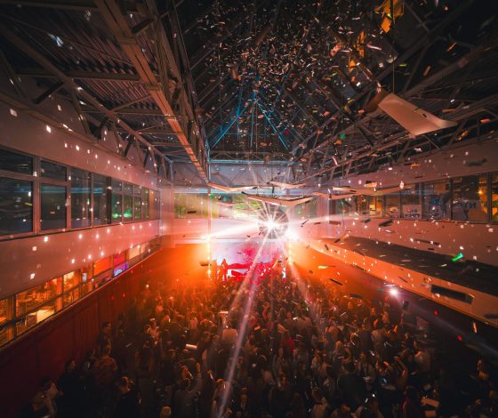 Начни лето ярко — приходи на вечеринку «Морская»