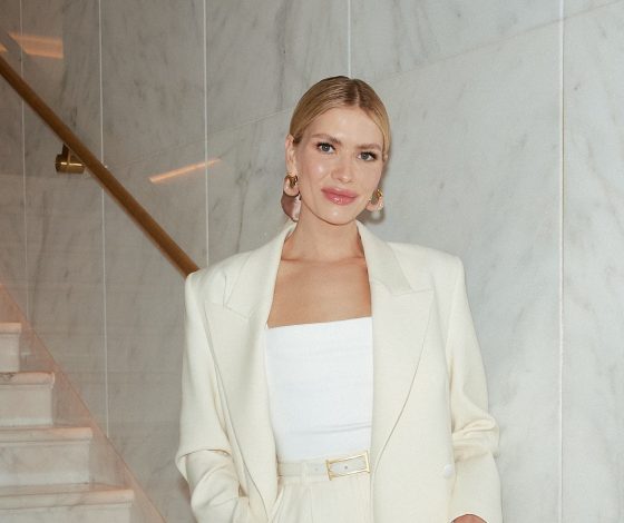 Лена Перминова дебютировала с новым возлюбленным на красной дорожке в Каннах