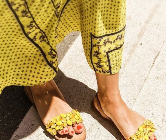 15 идей летнего педикюра, который идеально сочетается с открытой обувью