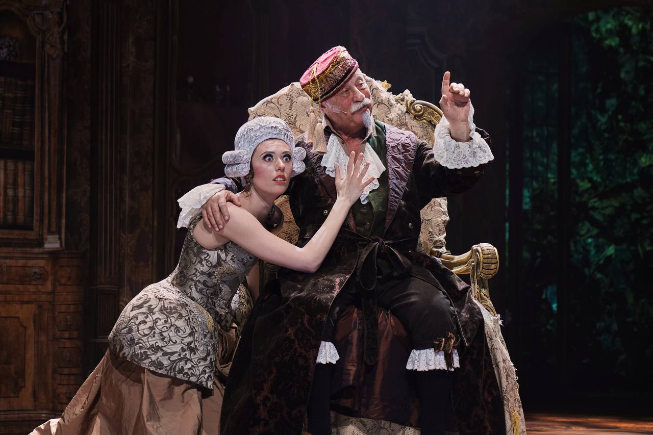 How to spend time with your loved ones: The play “The Miser” will be staged at the Mask Theater on May 25