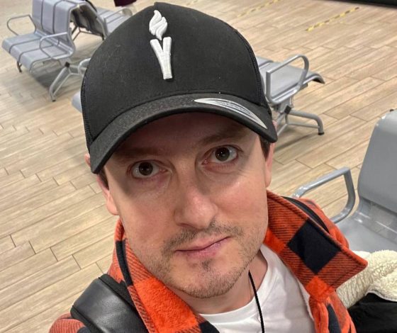 Ставший претендентом на «Грэмми» Стас Ярушин показал, как прошла встреча с Эросом Рамазотти