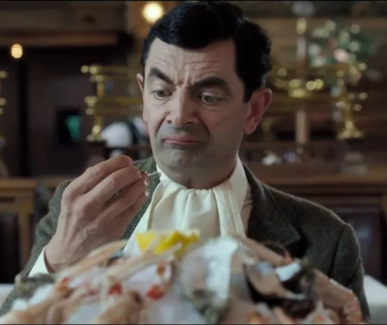 6 звезд, которые считаются самыми ужасными посетителями общепита