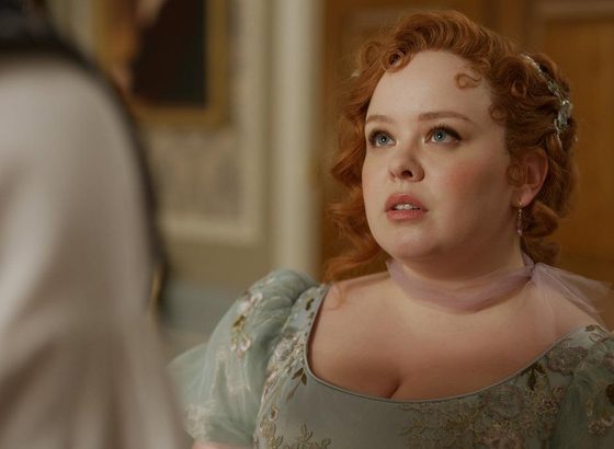 Звезда «Бриджертонов» Никола Кохлан объяснила, почему решила обнажиться в третьем сезоне сериала