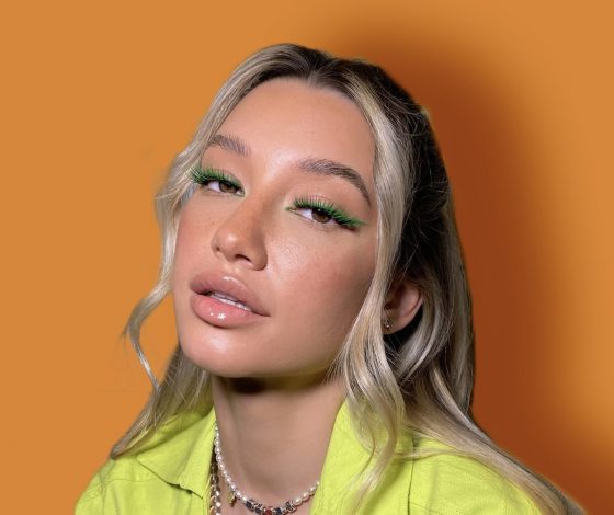 Мария Тарасова показала фигуру в бикини