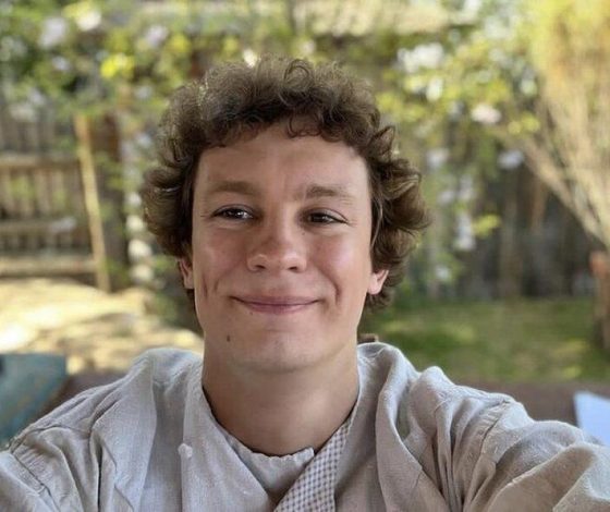 Редкое фото: Никита Кологривый показал трогательную встречу с дочерью