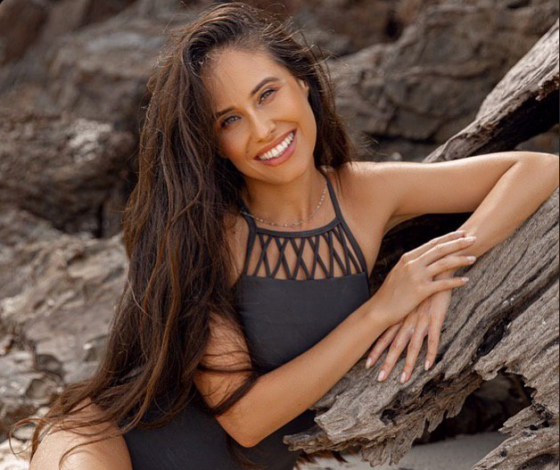 Лезвие в обуви: звезда «Уральских пельменей» Илана Дылдина рассказала об инциденте перед концертом