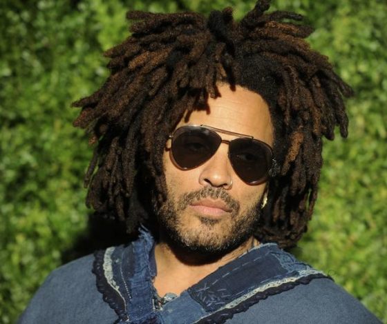 Ленни Кравиц назвал милую причину своих экстравагантных поступков