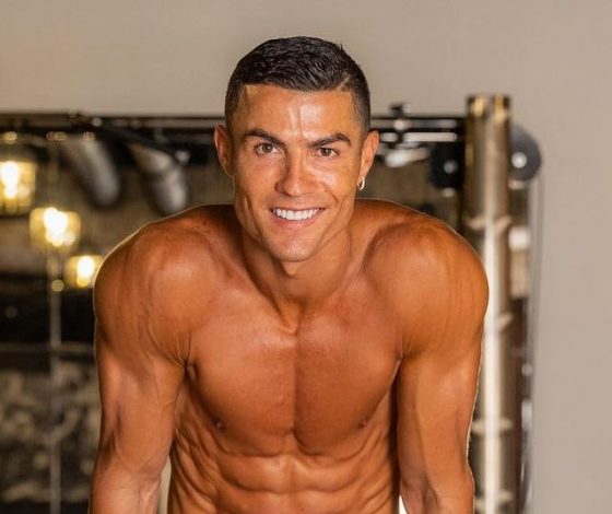 Криштиану Роналду завел аккаунт на YouTube и стал рекордсменом