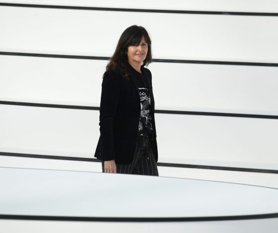 Виржини Виар покидает пост креативного директора Chanel после 37 лет работы с брендом
