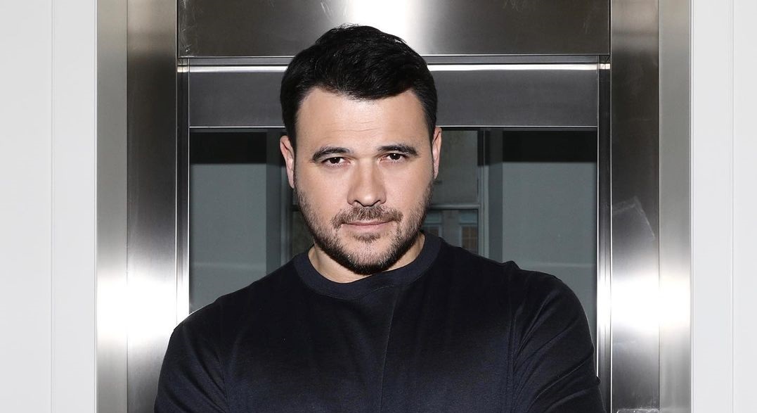 Emin Agalarov showed his adult son. Spoiler: He is a real wreck
