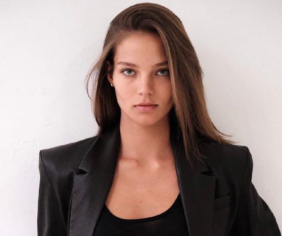 Редкие кадры: Алеся Кафельникова выложила фото мужа с дочерью