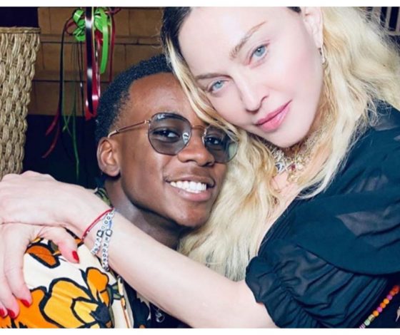 Сыну Мадонны Дэвиду Банде не хватает денег на еду