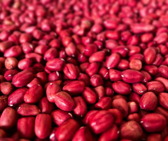 Официально: раскрыта причина вспышки ботулизма в России