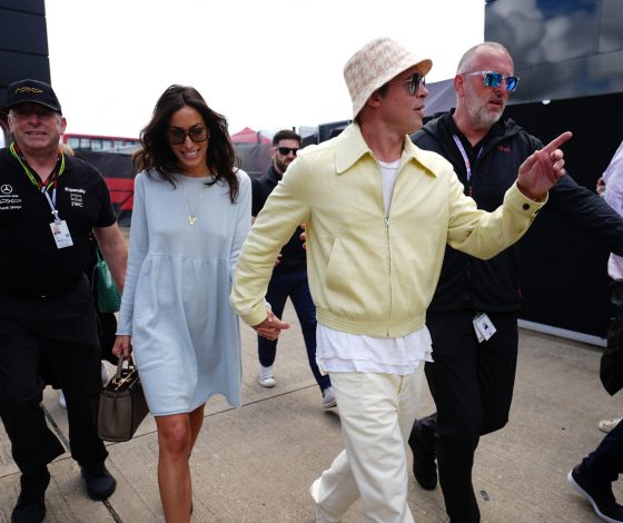 Брэд Питт и Инес де Рамон появились на Венецианском кинофестивале