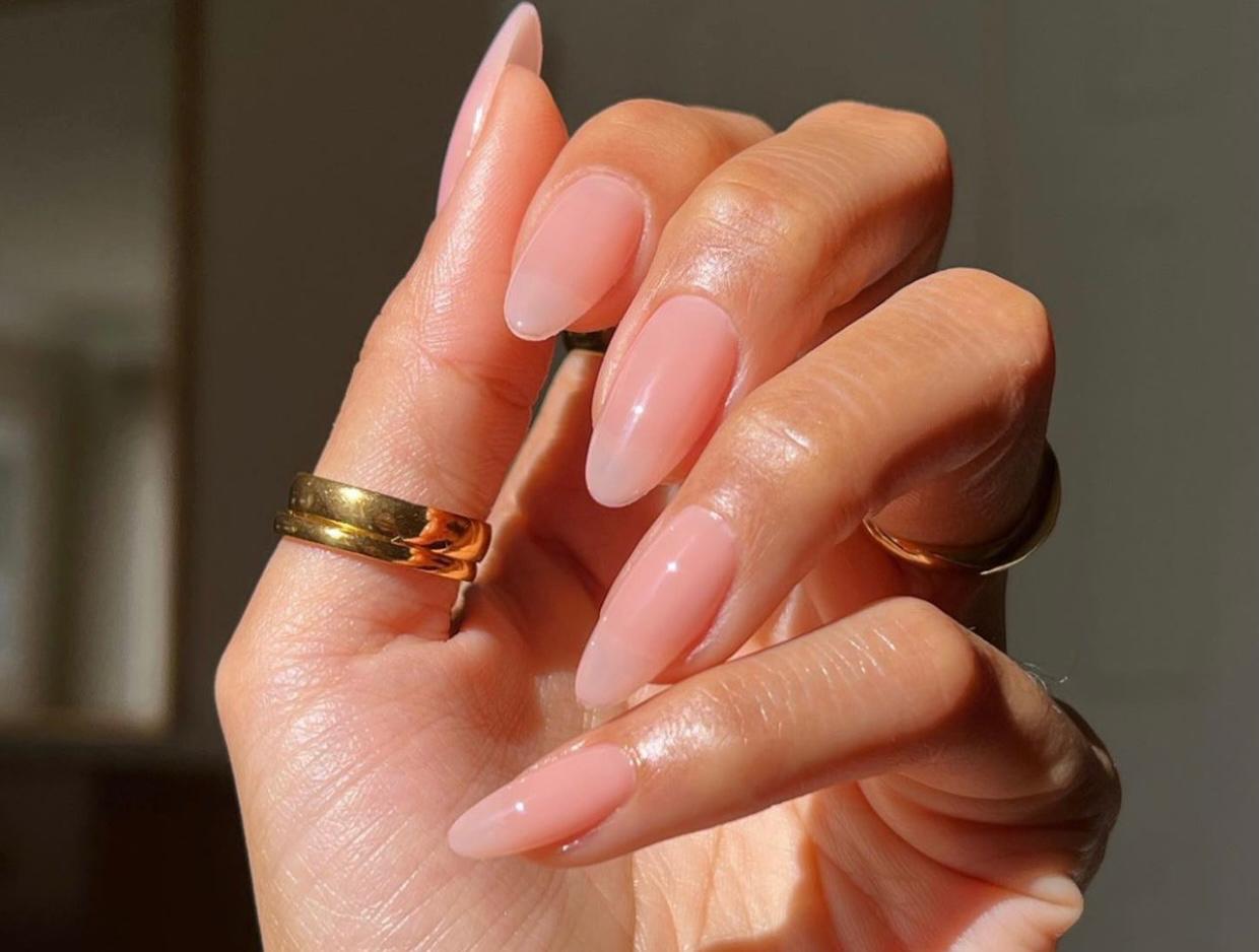 Nails with BB cream – a new trend in nude manicure for the summer