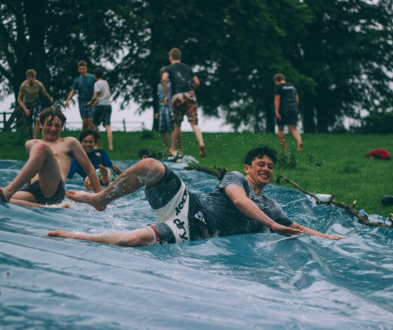 Гид по сленгу поколения альфа: эйт, яйкс и клут