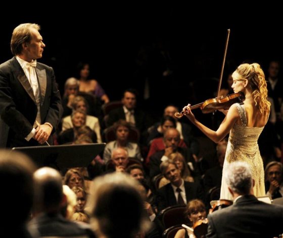 Приходи послушать любимые отечественные композиции на «Киноконцерт»