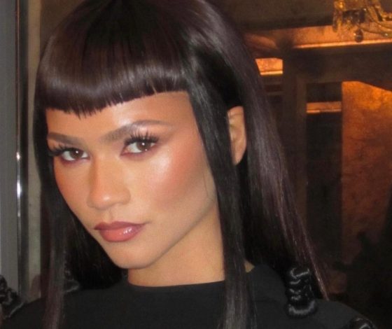 Всего одна деталь может сделать образ круче: Зендея делится простым стайлинг-трюком