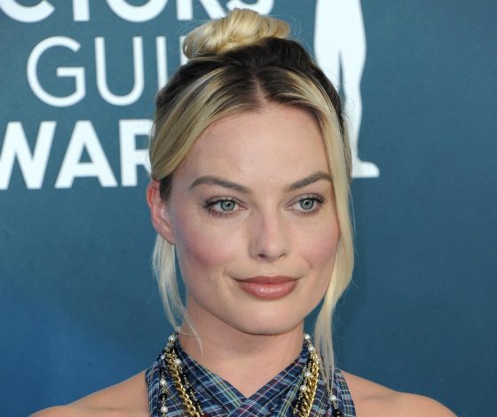 Марго Робби сыграет главную роль в экранизации «Грозового перевала» с Джейкобом Элорди