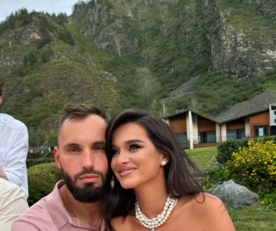 Ксения Бородина и Николай Сердюков впервые вышли в свет после предложения руки и сердца