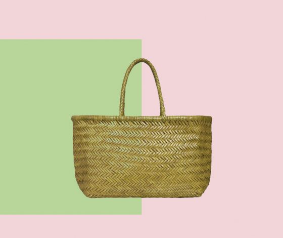 Плетеная сумка – мастхэв сезона. Вот где найти идеальную модель