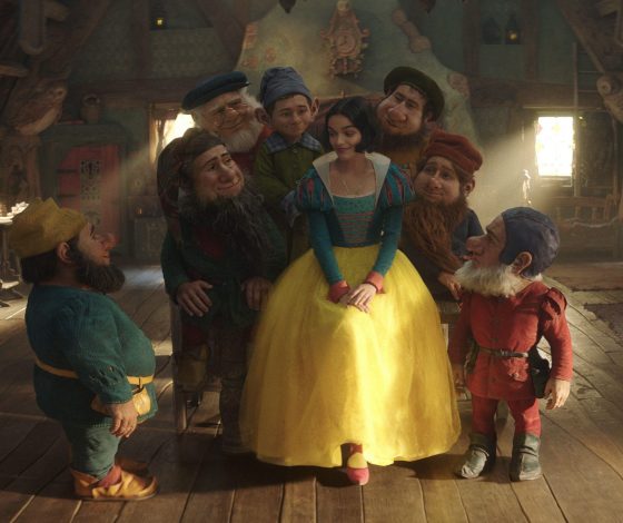 Вышел новый трейлер «Белоснежки» с Рэйчел Зеглер в главной роли