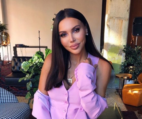 Бекхэмы у нас дома: Оксана Самойлова показала «особняк для кур»