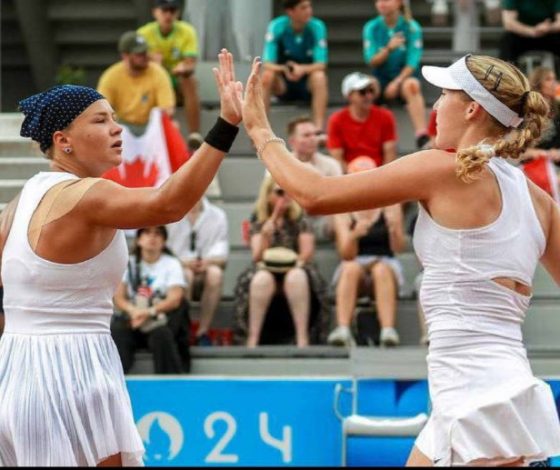 Теннисистки Мирра Андреева и Диана Шнайдер принесли России серебро на Олимпиаде