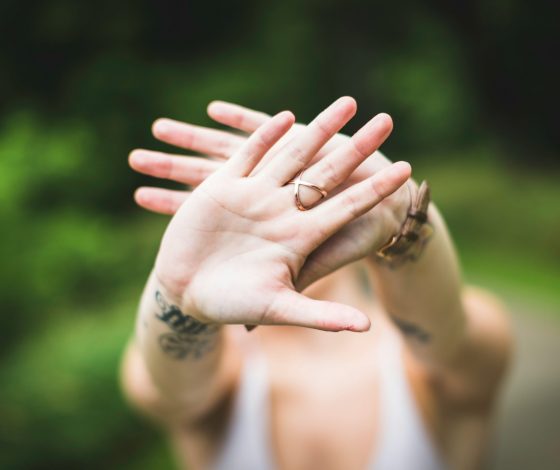 Электротеатр Станиславский приглашает сыграть в «Прятки»