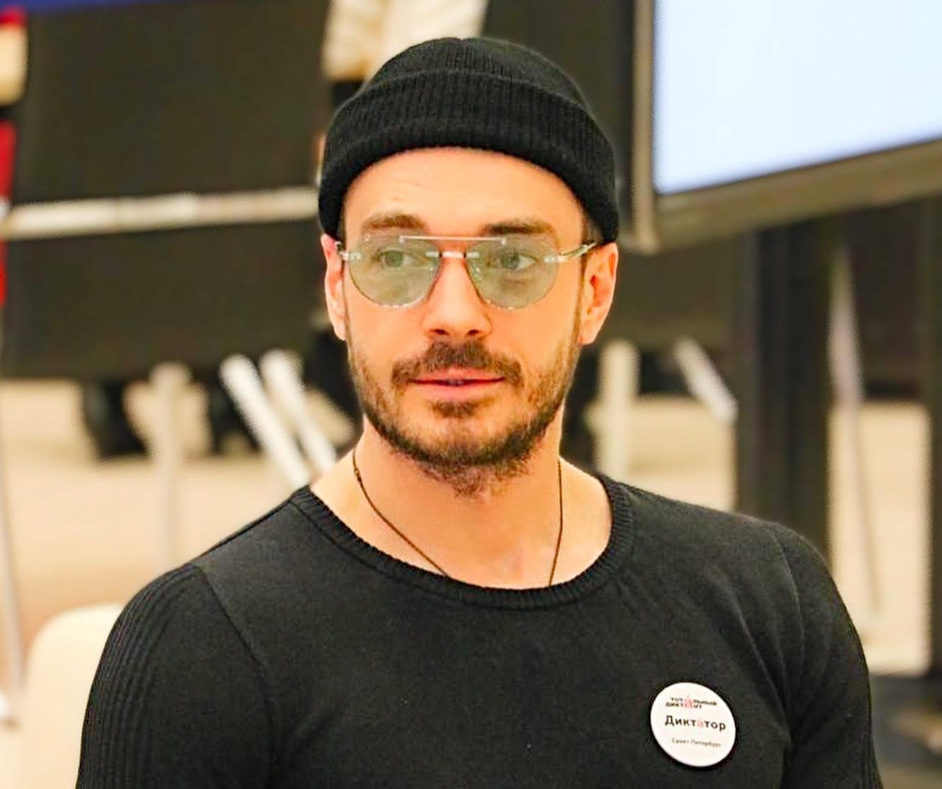 Maxim Matveev compared with Hollywood stars: photo