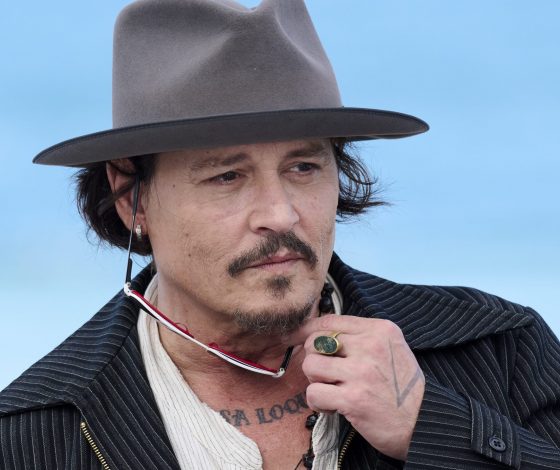 Джонни Депп удивил поклонников преображением на новых фото. Плохие зубы в прошлом